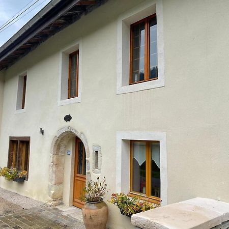Hostal 7 P - Au Coeur Du Massif Jurassien Les Rousses Exterior foto